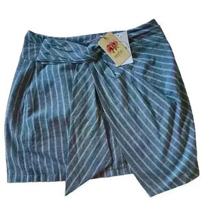 Entro Wrap Mini Skirt Blue & White Size Large